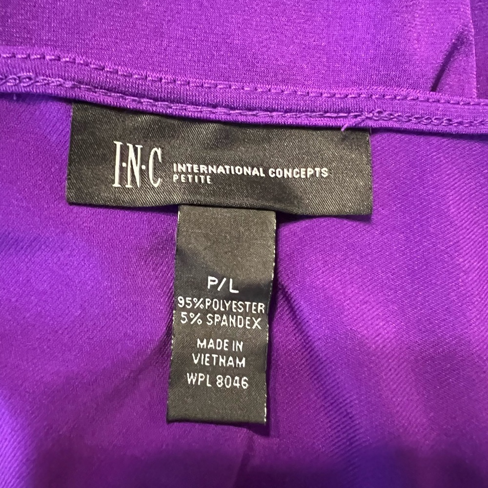 INC International Concepts Rich Purple Top Women’s size LP Cold Shoulder - Picture 6 of 8